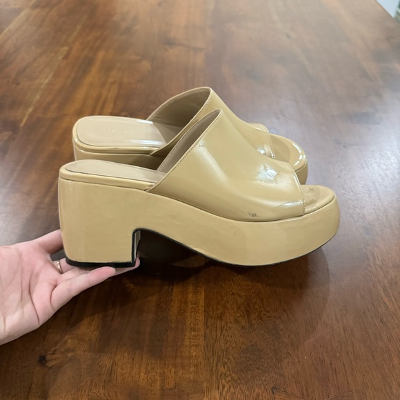 BY FAR Leroy Kraft Patent Leather Platform Slide Sandals Size EU 38 - Picture 2 of 10